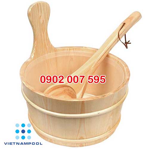Thùng Và Gáo Gỗ